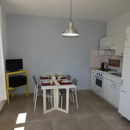 Апартаменты Villino Ginestra - Zona Mare Con Giardino