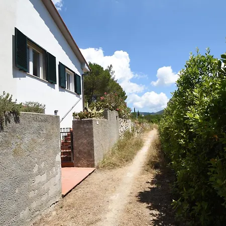 Apartment Villino Ginestra - Zona Mare Con Giardino Marina di Campo