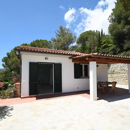 Villino Ginestra - Zona Mare Con Giardino Марина-ди-Кампо